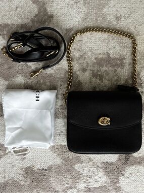 Coach Cassie Crossbody 19 Leather Black Bag